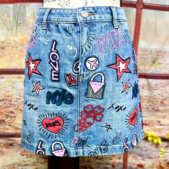 Michael Kors NYC Pop Art Denim Skirt Light blue wash size 8 - Picture 6 of 16
